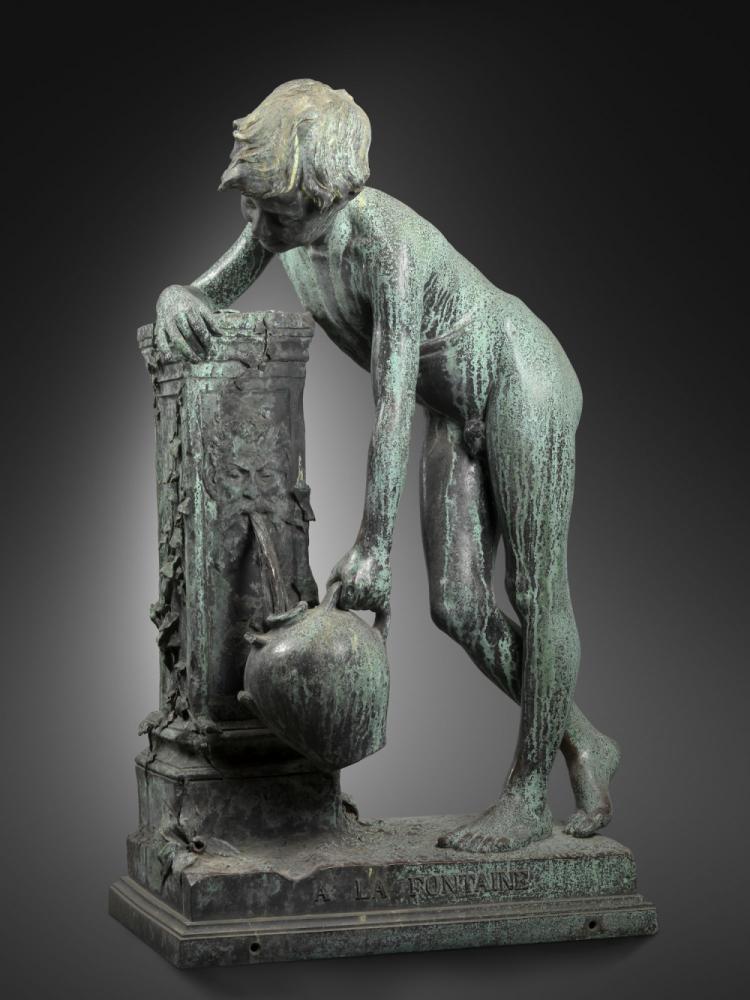 Jongen bij de fontein