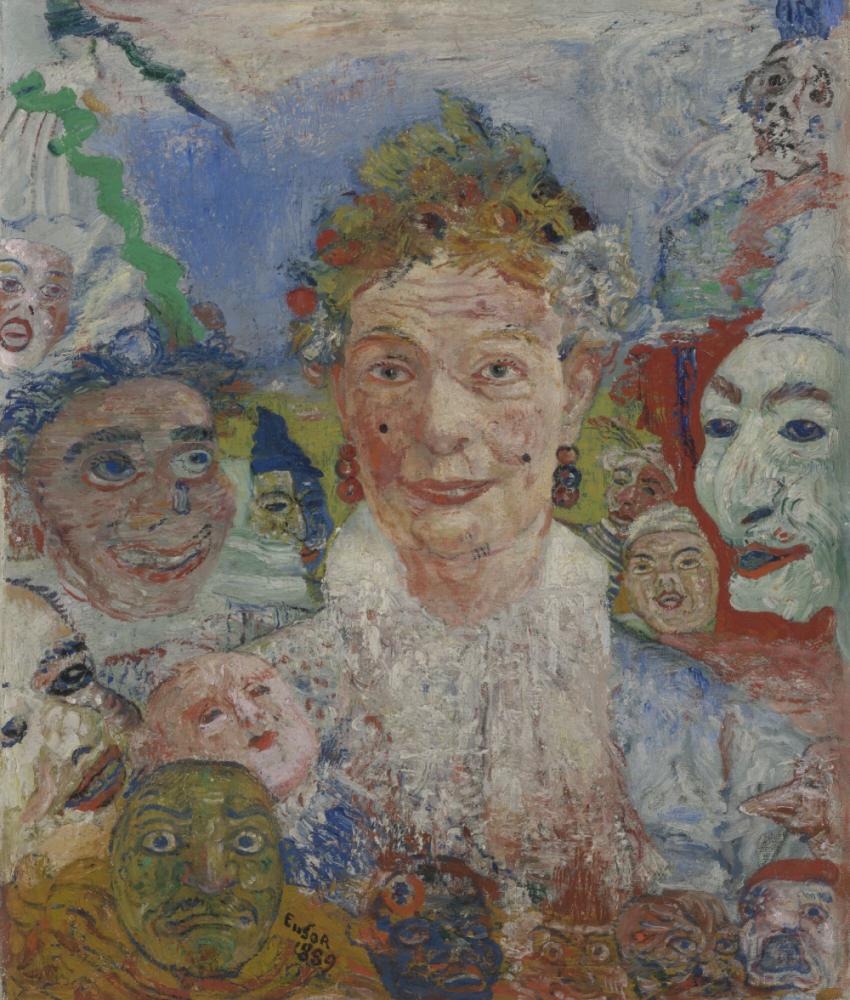Oude dame met maskers