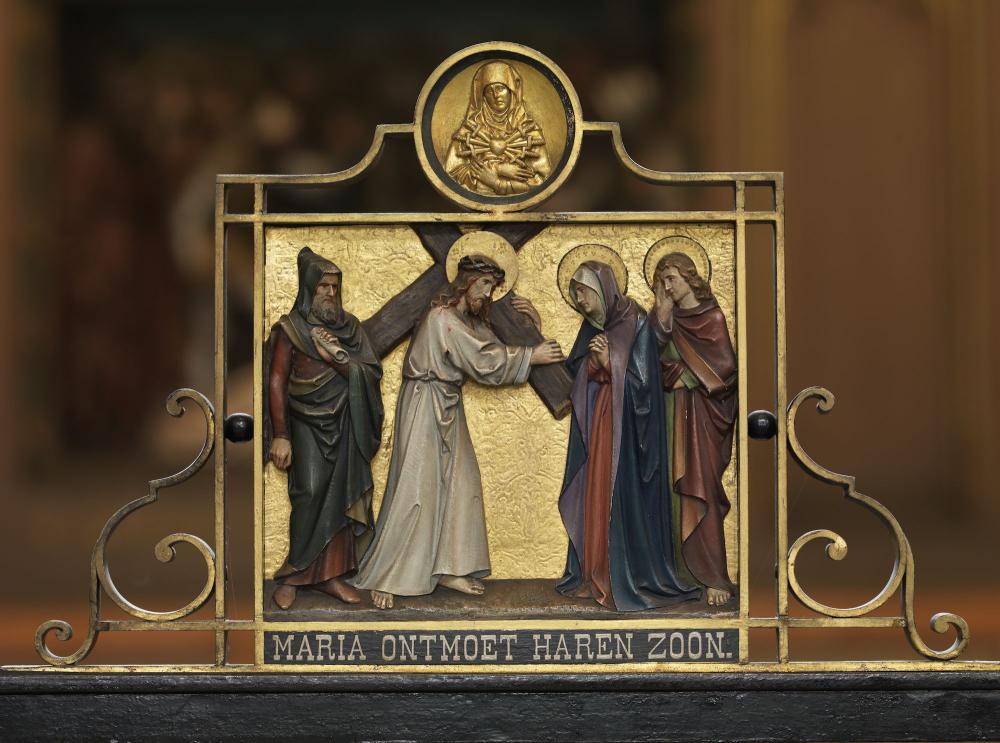 Detail afzetting rond O.-L. Vrouwaltaar: Maria ontmoet haren zoon