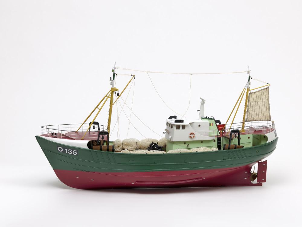 Scheepsmodel van de motortreiler O.135