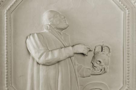 Pleisterplafond in de sakristij van de Sint-Caroluskerk één van de figuren