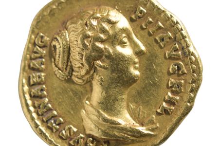 Aureus van Faustina II onder Antoninus Pius in goud