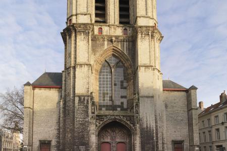 Buitenzichtvan de Sint Michielskerk