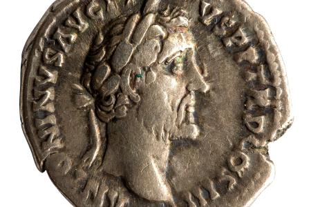 Volledige denarius (munt) van Antoninus Pius in zilver